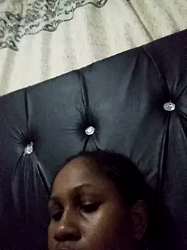 queen lovely2 online show from 12-04-25, 06:05