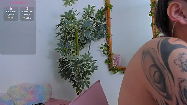 SaskiaGrendel online show from 02-19-26, 12:06