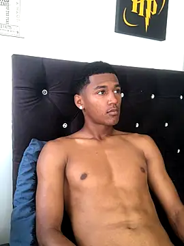 LexiAndDeker online show from 11-10-25, 06:18