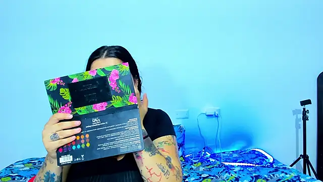 Celestte online show from 03-04-25, 05:32