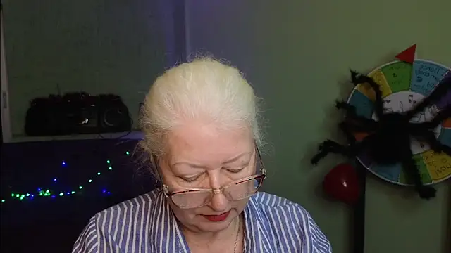 Snapshot of Maya_Mayflower chatting on 03-03-25, 03:42 Maya Mayflower online show from 03-03-25, 03:42