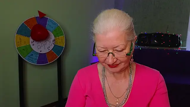 Snapshot of Maya_Mayflower chatting on 03-15-25, 06:25 Maya Mayflower online show from 03-15-25, 06:25