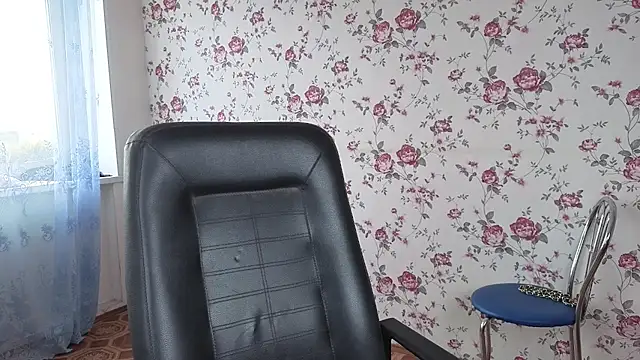 Snapshot of Maya_Mayflower chatting on 09-19-25, 04:25 Maya Mayflower online show from 09-19-25, 04:25