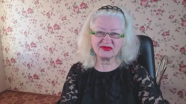 Snapshot of Maya_Mayflower chatting on 10-02-25, 03:57 Maya Mayflower online show from 10-02-25, 03:57