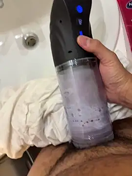 Snapshot of Runstat chatting on 03-15-25, 10:55 Runstat online show from 03-15-25, 10:55