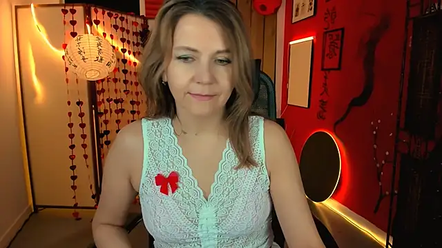 NicoleHitman online show from 02-13-26, 09:16