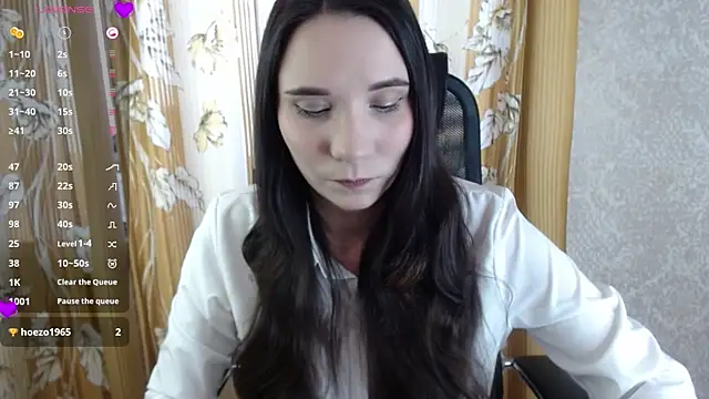 Snapshot of KateForLove chatting on 03-10-25, 10:37 KateForLove online show from 03-10-25, 10:37