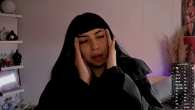 Saraa Desiree online show from 09-17-25, 01:02