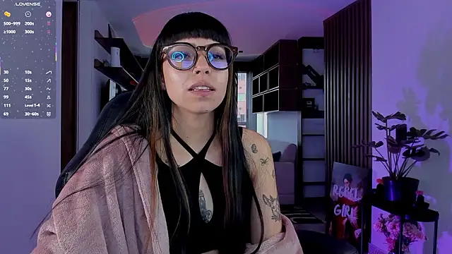 Saraa Desiree online show from 02-02-26, 09:02