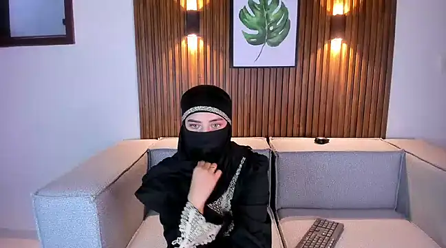 Snapshot of salma_arabicc chatting on 03-09-25, 08:07 salma arabicc online show from 03-09-25, 08:07