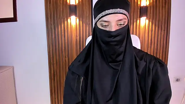 Snapshot of salma_arabicc chatting on 03-14-25, 10:18 salma arabicc online show from 03-14-25, 10:18