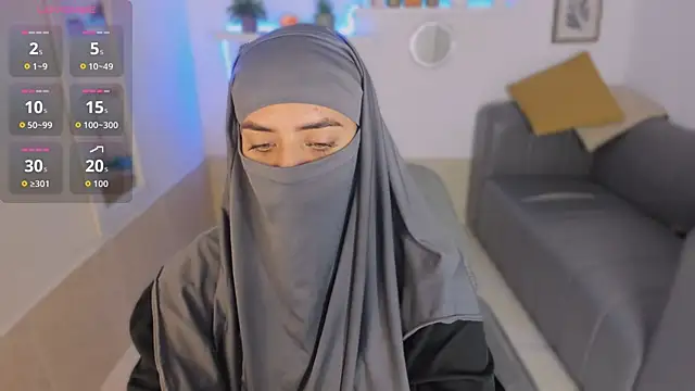 Snapshot of salma_arabicc chatting on 10-17-25, 04:04 salma arabicc online show from 10-17-25, 04:04