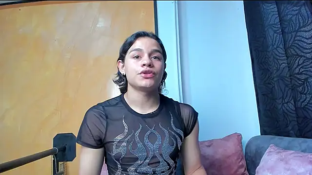 Moonroxe  online show from 03-12-25, 10:50