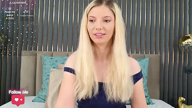 Snapshot of _Anelie19 chatting on 09-28-25, 03:45 Anelie19 online show from 09-28-25, 03:45