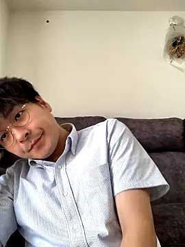 waka3232 online show from 09-26-25, 02:48