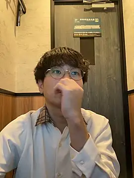 waka3232 online show from 10-04-25, 01:47