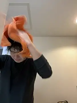 waka3232 online show from 11-28-25, 02:03