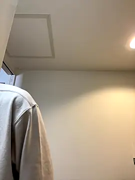 waka3232 online show from 12-01-25, 03:22