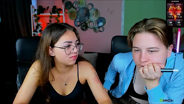 Snapshot of kiki_swan chatting on 10-06-25, 05:49 kiki swan online show from 10-06-25, 05:49