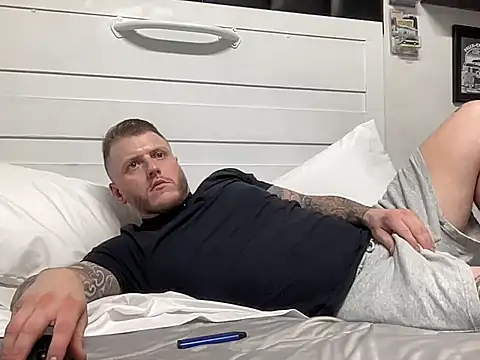 Thegreatwhitepipe online show from 09-25-25, 01:42