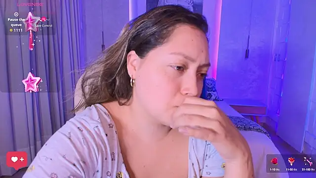 heidy johns online show from 09-16-25, 03:18