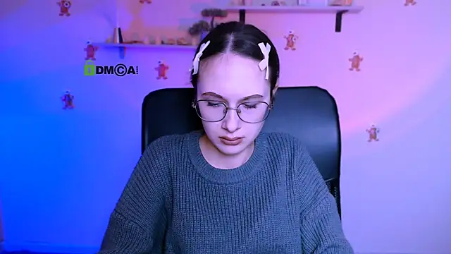 Snapshot of mona_cloud chatting on 01-13-26, 08:25 mona cloud online show from 01-13-26, 08:25