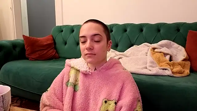 OllympeKaii online show from 11-07-25, 04:01