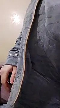 Snapshot of patrona_sexooo chatting on 03-08-25, 09:08 patrona sexooo online show from 03-08-25, 09:08