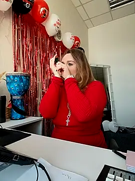 Juicy PeachLux online show from 03-01-26, 07:43