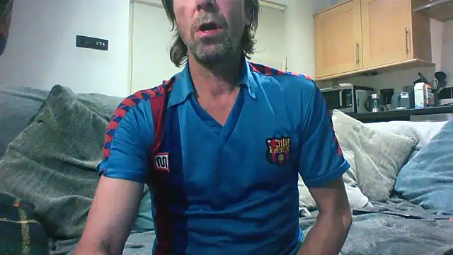 Snapshot of Grower_and_shower chatting on 09-15-25, 07:03 Grower and shower online show from 09-15-25, 07:03