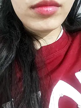 saraaxx1 online show from 03-13-25, 09:37