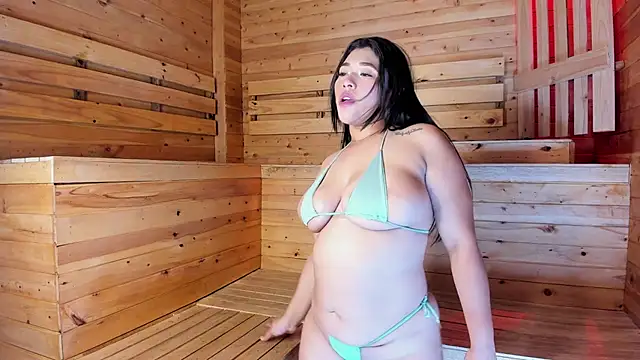 Snapshot of grace_tom chatting on 10-27-25, 01:09 grace tom online show from 10-27-25, 01:09