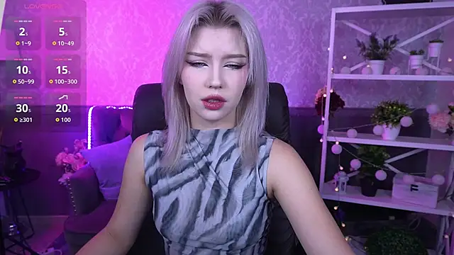 SelenaIris online show from 10-12-25, 07:29