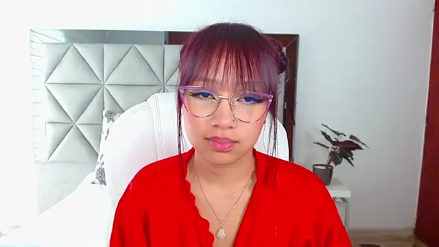 Snapshot of sharon_rosse__ chatting on 03-15-25, 03:37 sharon rosse online show from 03-15-25, 03:37