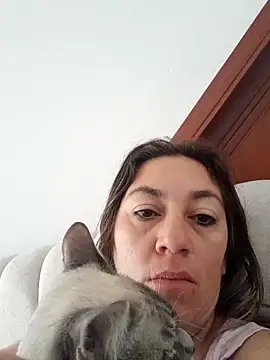 Luna-nevada online show from 09-26-25, 04:22