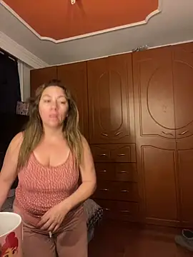 Luna-nevada online show from 02-20-26, 10:27