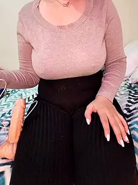 queen belisima1 online show from 12-23-25, 12:08