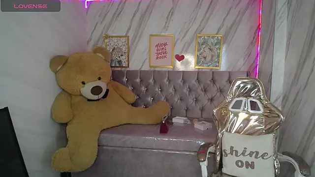  wendy b online show from 03-08-25, 02:01