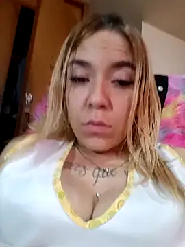 Snapshot of sara_crushx chatting on 10-14-25, 07:47 sara crushx online show from 10-14-25, 07:47