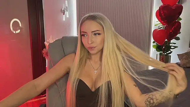 OhMyEmma online show from 02-19-26, 01:01