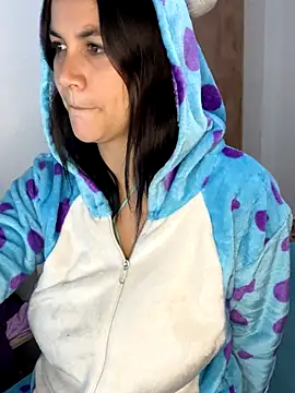 roldanmary online show from 09-21-25, 03:52