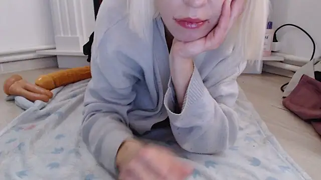 ElssaRush online show from 11-05-25, 12:38