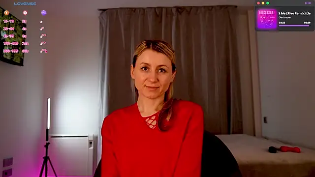   Milana     online show from 12-04-25, 01:48