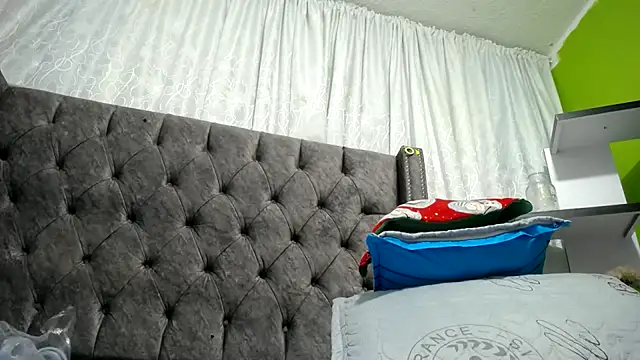 ANA-BULLOCK- online show from 12-01-25, 12:10