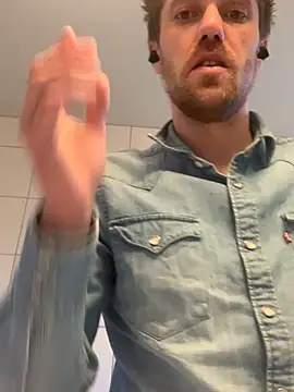 93tomten online show from 03-11-25, 03:12