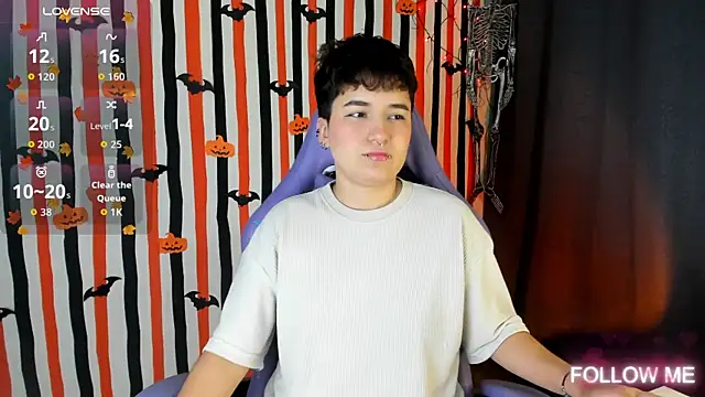 emma cute7 online show from 10-21-25, 05:19