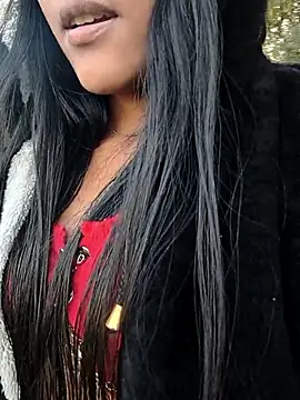 bella warzon online show from 10-02-25, 10:39