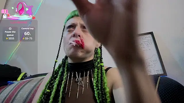 freyaa sorcerees online show from 10-25-25, 03:14