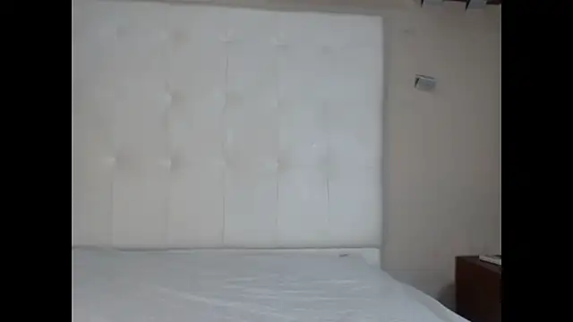 willow smitt online show from 10-02-25, 12:23