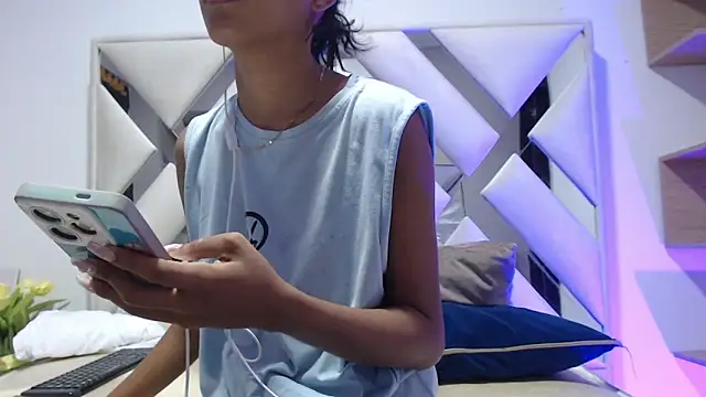 willow smitt online show from 01-18-26, 11:58